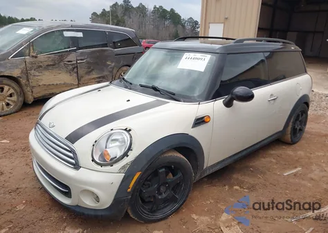 2012 Mini Cooper Clubman z USA, uszkodzony, nr VIN WMWZF3C56CT189512